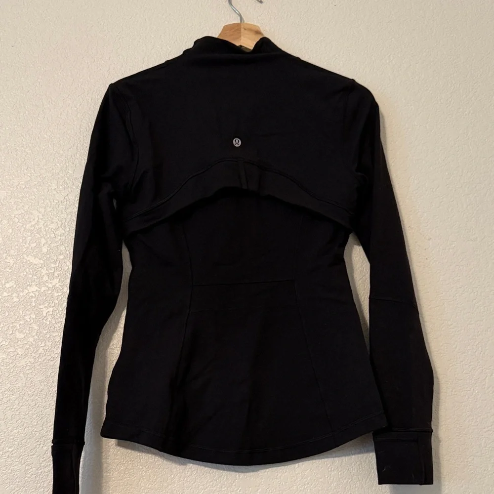 Lululemon Define Jacket - Picture 5 of 6